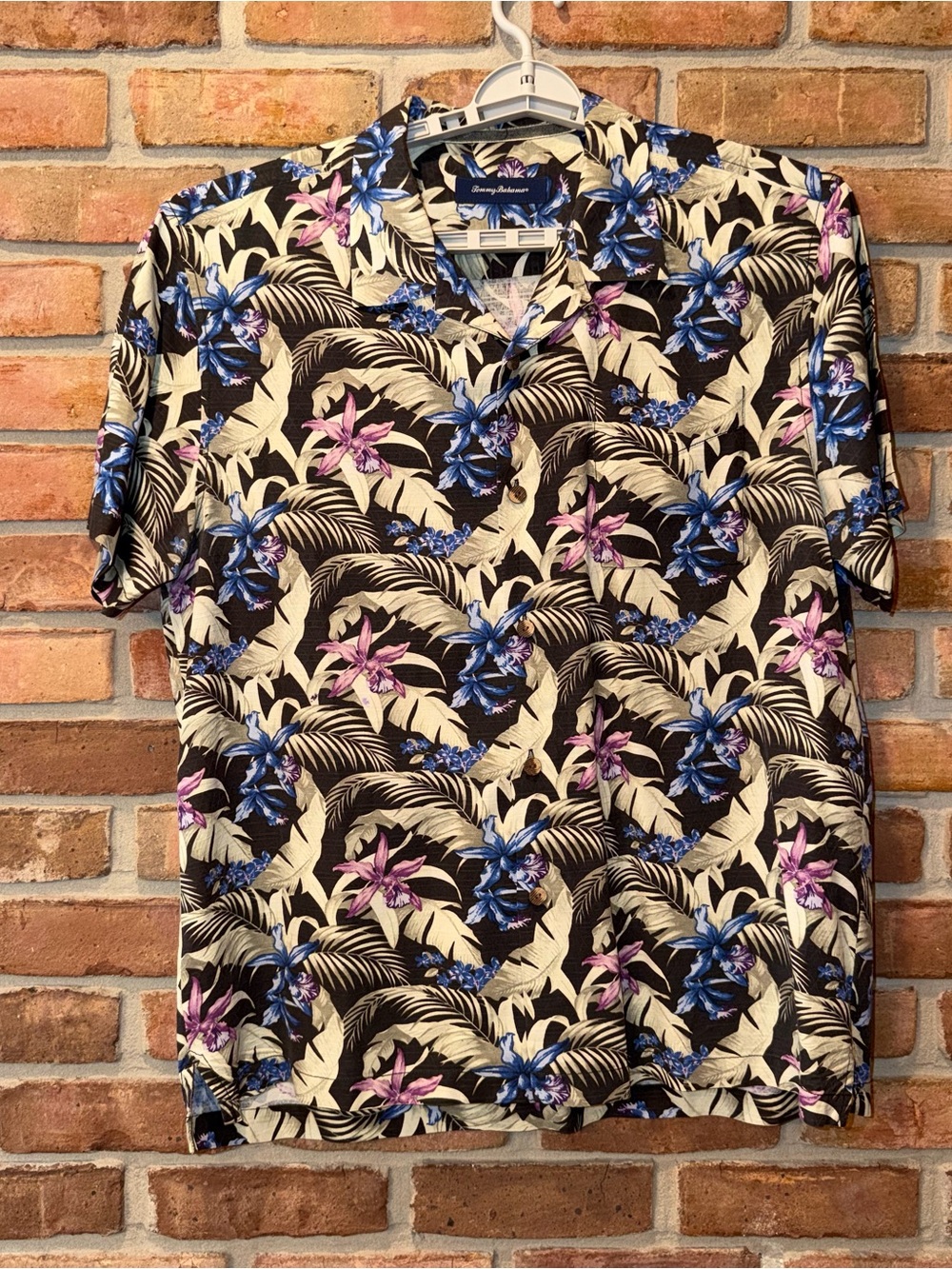 Tommy Bahama 100% Silk Hawaiian Camp Shirt Men’s XL